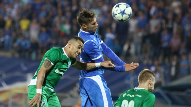 Левски ще спира пропадането в Първа лига срещу Лудогорец
