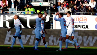 Фиорентина с важен обрат в Сардиния