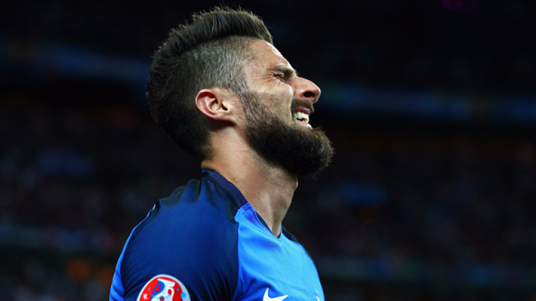 Нападателят на Франция - Оливие Жиру е един от най-полезните