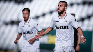 Младежкият национал Роберто Райчев е привлякъл вниманието на два клуба от