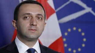 Грузинският премиер Иракли Гарибашвили подаде оставка в понеделник заявявайки че