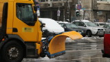 137 снегорина са почиствали София през нощта