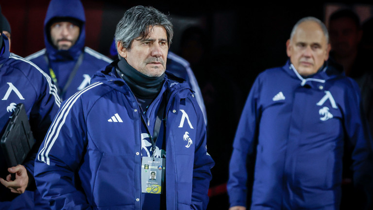 Levski bloque le tir de Kostov sur un penalty du Lokomotiv (Plovdiv) Levski bloque le tir de Kostov sur un penalty du Lokomotiv (Plovdiv)