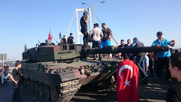 Турската армия разбрала за готвения преврат часове по-рано 