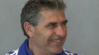 Ангелос Анастасиадис остава треньор на Кипър