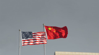 САЩ ограничават търговията с още китайски технологични фирми