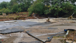 Проливните дъждове наводниха къмпинг Арапя край Царево Това предаде БНТ От