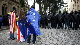 Студенти се присъединиха към протестите в Грузия срещу закона за "чуждестранни агенти"