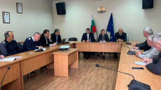 Областния управител на Благоевград Мария Димова свика работна среща свързана