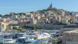 Осем души се предполага, че са загинали при срутване на две сгради в Марсилия