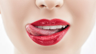 Кои са причините за напуканите устни