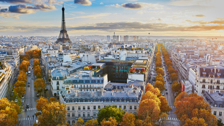 Чешкият милиардер Даниел Кретински купи къща в Париж, в съседство