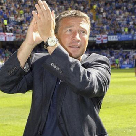 Петреску треньор на Динамо (Москва)