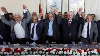 Палестинското правителство провежда първо заседание в Газа от 2014 г