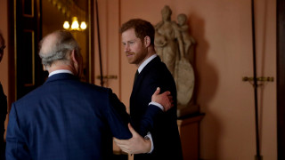 Колкото повече време минава толкова по малка става надеждата че принц