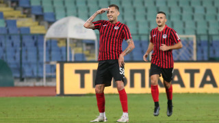 Бразилският офанзивен играч на Локо София Октавио говори пред Диема