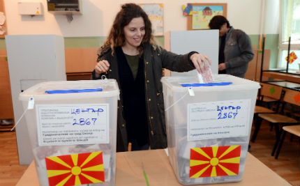 Управляващите с победа на вота в Македония