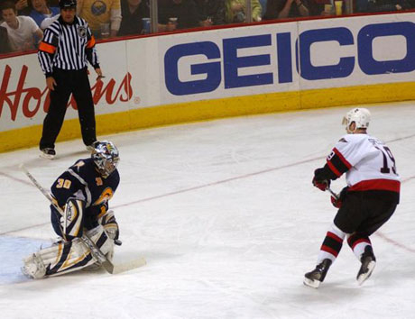 Отава спечели победа над Бъфало