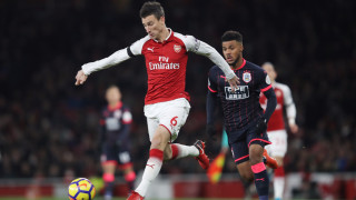 Капитанът на Арсенал Лоран Кошиелни обмисля да напусне артилеристите след