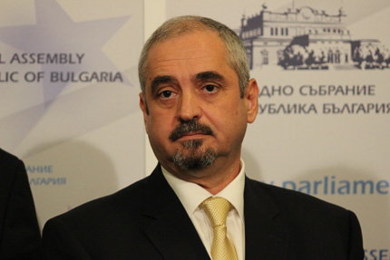 И АБВ влезе в битката за шеф на БНБ