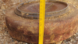 Откриха противотанкова мина при изкопни дейности в Кюстендил