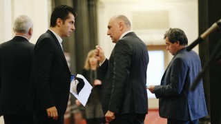 Часове остават до подписването на коалиционното споразумение Това заяви съпредседателят