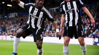 Волфсбург взе Обафеми Мартинс