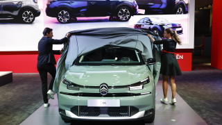 На автомобилното изложение в Париж тази седмица няколко от най големите