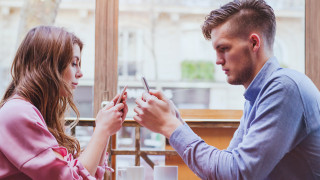 Бавните срещи и войната с Tinder