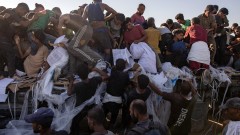 Израел ще позволи контролиран внос на стоки в Газа чрез местни търговци