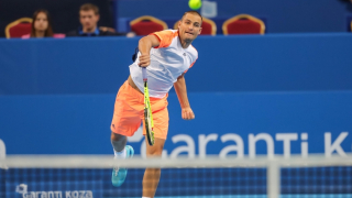 Михаил Южни сложи край на своята кариера със загуба от