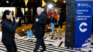 Кандидатът за президент на Българския футболен съюз Михаил Касабов даде