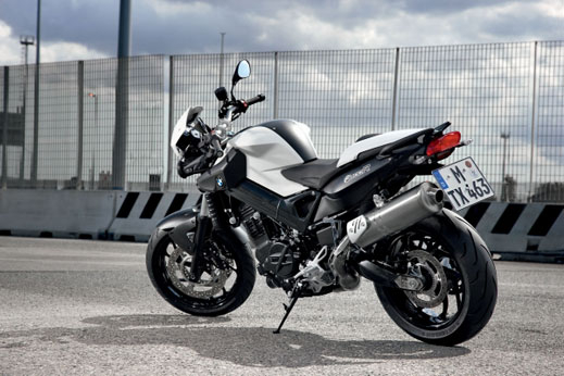 Премиера на BMW F 800 R