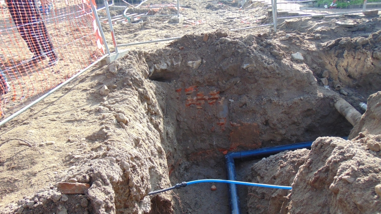 Откриха древна гробница при изкоп в Пловдив