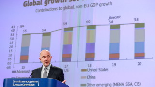 Икономическият растеж на България се очаква да остане силен основно