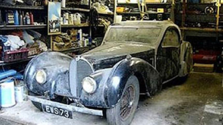 Откриха колекционерско Bugatti в гараж на покойник