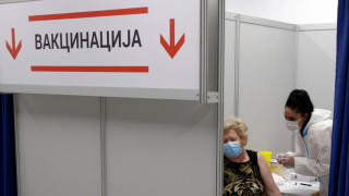 В Сърбия предлагат опция за локдаун заради Омикрон епидемиологът Предраг Кон