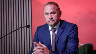 Спортният директор на ЦСКА Бойко Величков в прав текст поиска оставката на старши