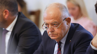 Атанасов: "Петрохан" е удобна тема, за да се отклони вниманието от помилвания наркотрафикант
