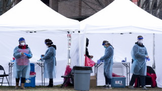 Водещ специалист по инфекциозни болести в САЩ призовава американците да