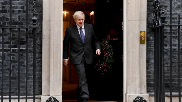 Консерватори зоват Джонсън за Брекзит и без сделка 