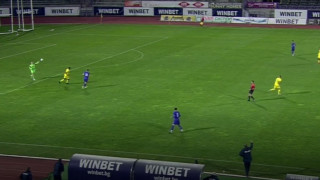 Етър допусна първа пролетна загуба като отстъпи у дома с