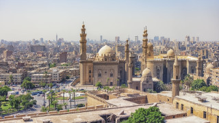 В неделя Египет се свърза с високопоставени представители на Хамас и