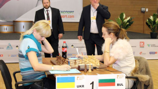 Реми на Стефанова със световната шампионка
