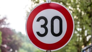 МВР иска пак да дебне в цивилни коли за нарушители на пътя