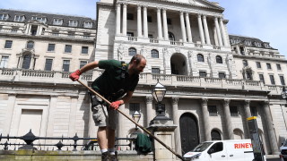 Броят на починалите от новия коронавирус COVID 19 във Великобритания се