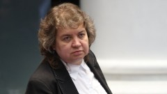 Наталия Киселова притеснена от агресията на пътя