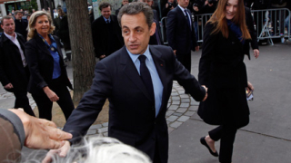 Френската полиция претърси дома и офиса на Саркози