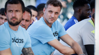 Треньорът на Левски Станислав Генчев не е съгласен клубът да