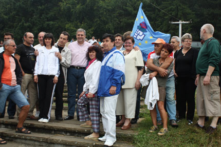 Калфин призова за единение срещу погазването на демокрацията